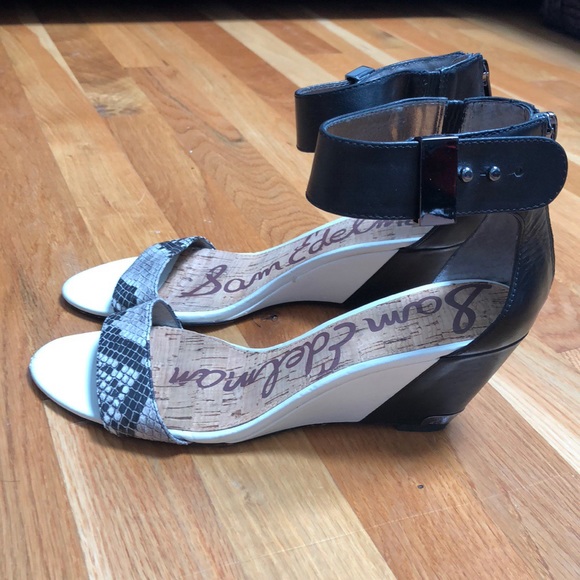 Sam Edelman Black & White Snakeskin Wedge Sandals - Picture 3 of 7